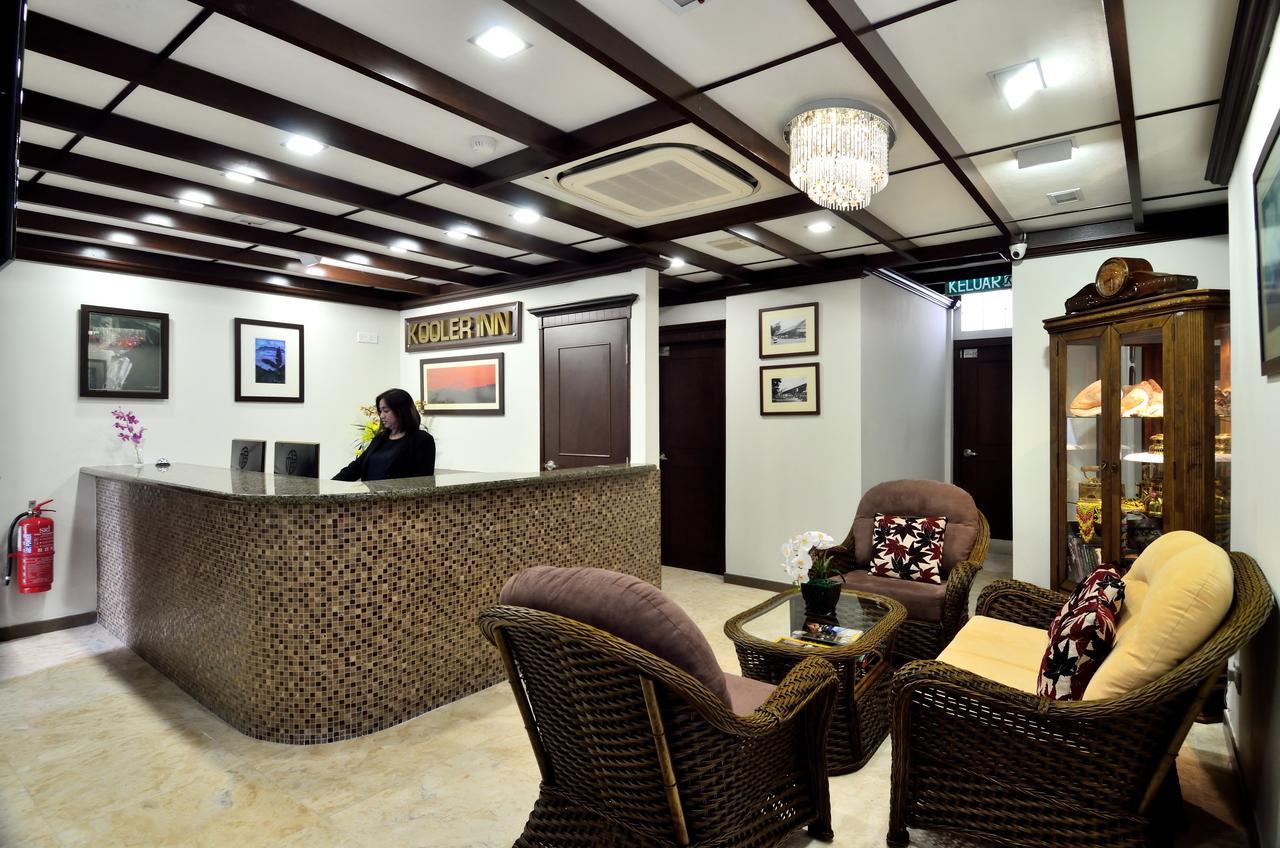 Hotel Kooler Inn Кота-Кинабалу Экстерьер фото